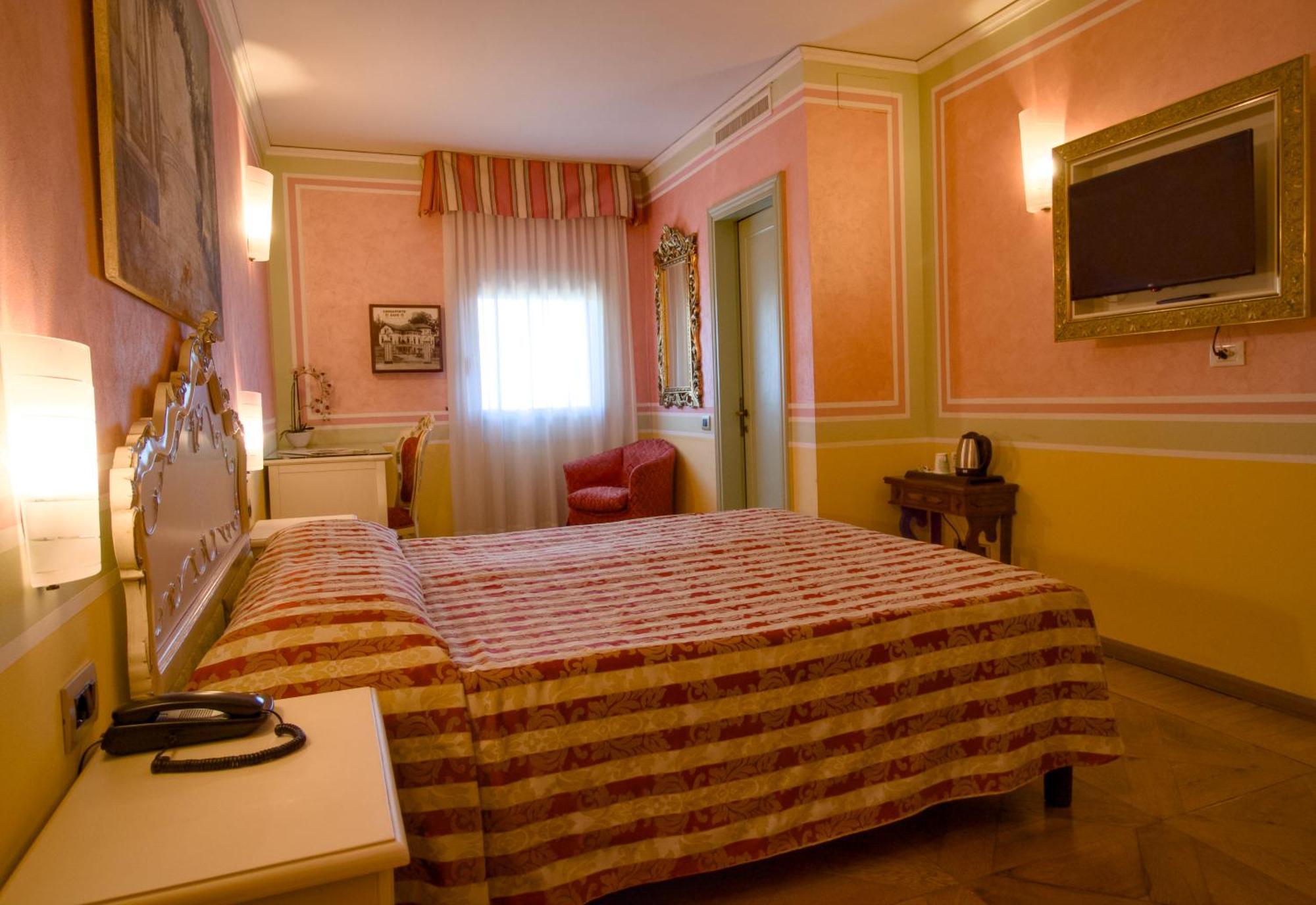 Stucky Hotel 4*