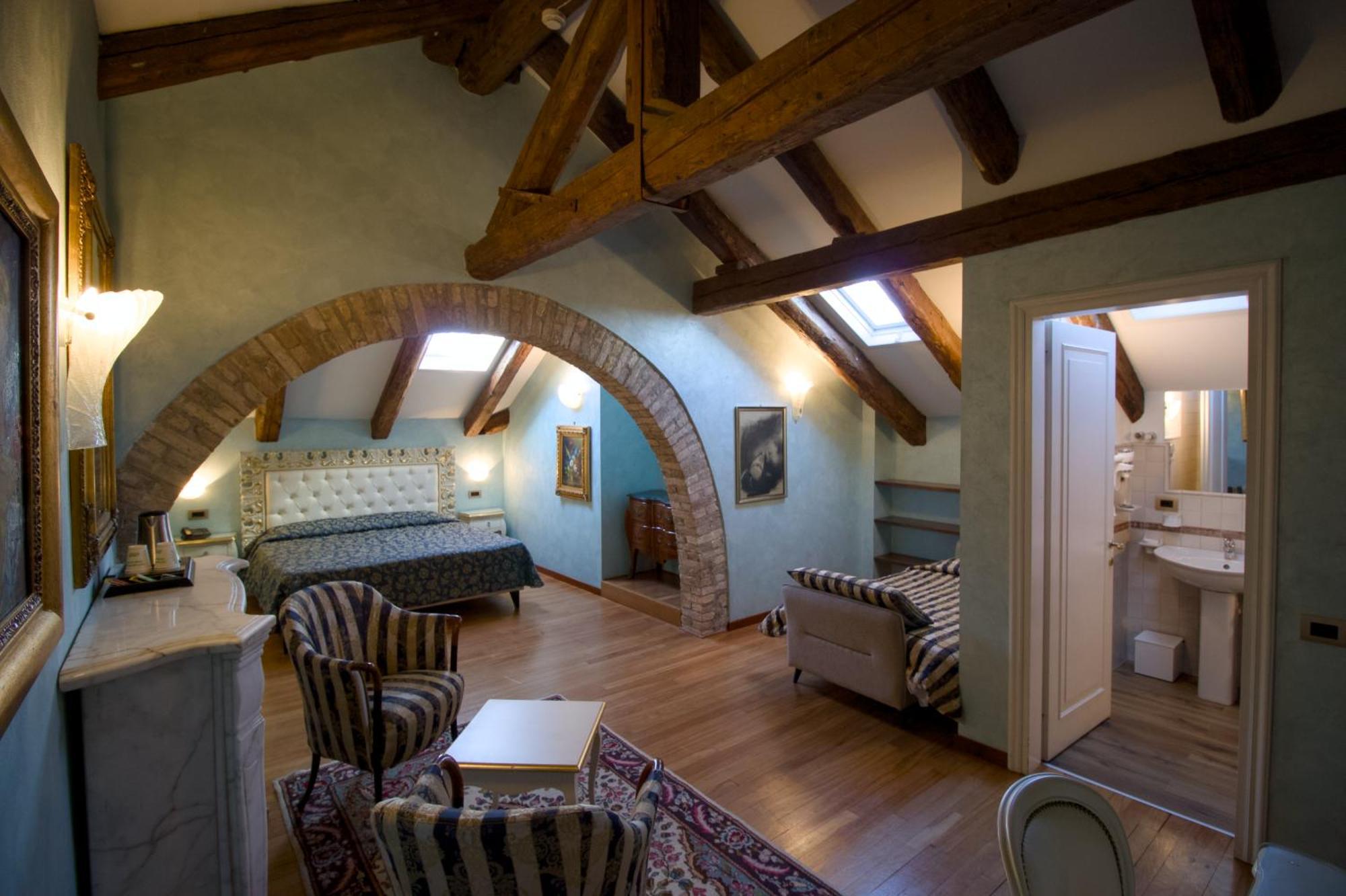 Hotel Stucky 4*